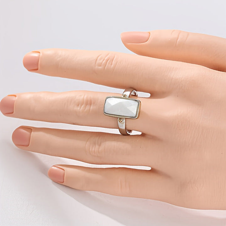 Bohemisk ring med pärlemor