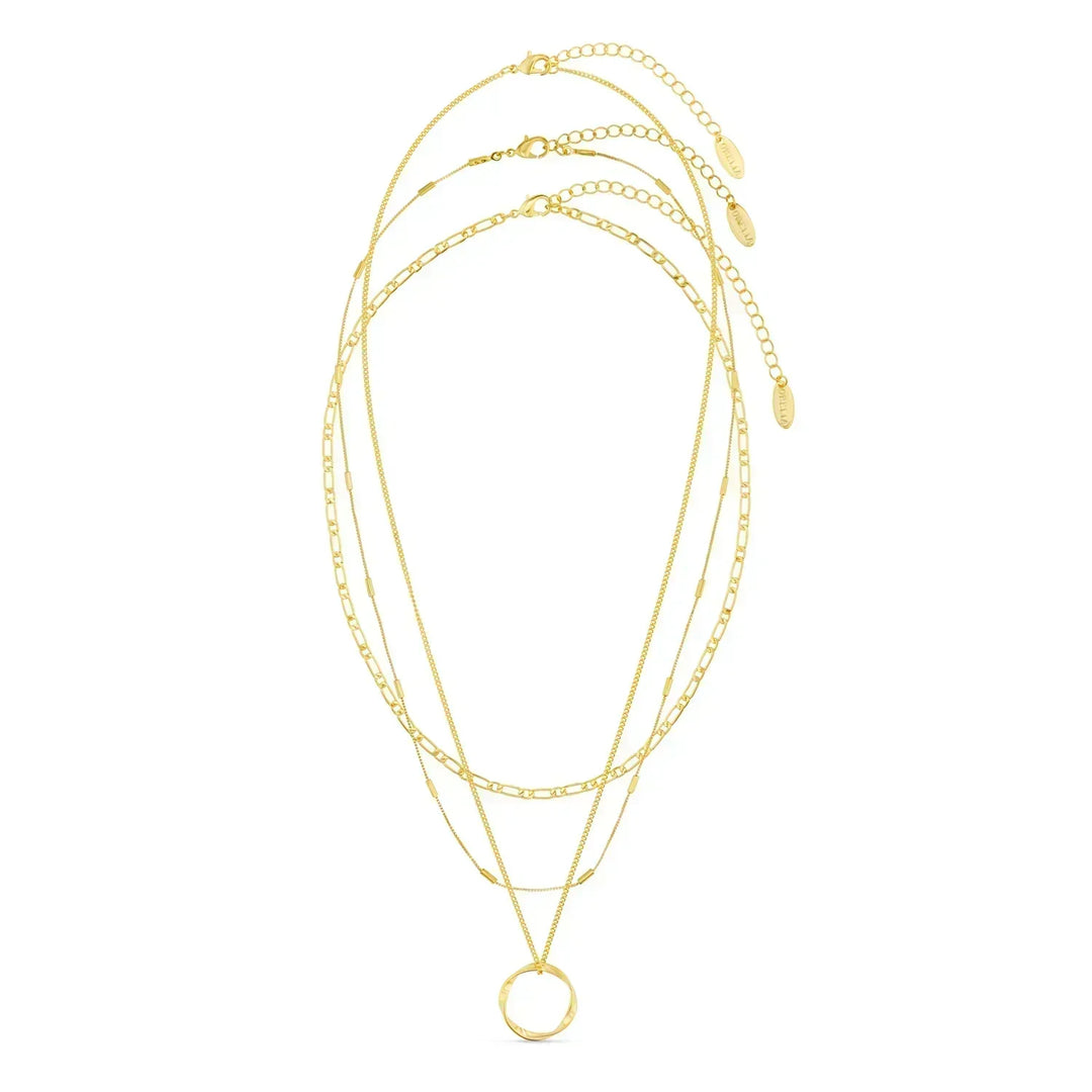 Treradigt Halsband med Öppna Ringar
