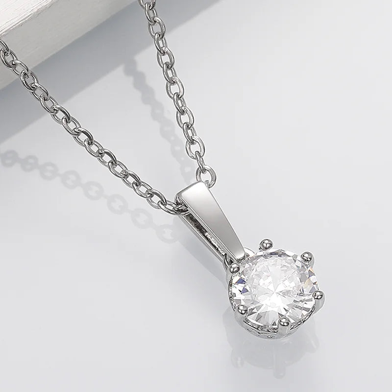 Klassiskt Halsband med Zirkoniahänge