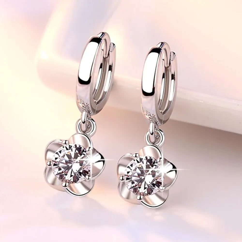 Örhängen i Sterlingsilver med Lila Zirkonia