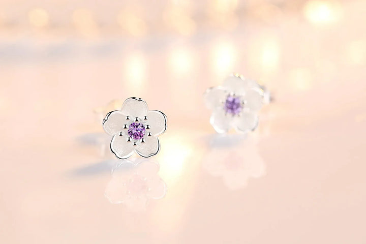 Blomformade Stiftörhängen med Rosa Zirkonia