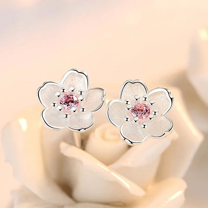 Blomformade Stiftörhängen med Rosa Zirkonia