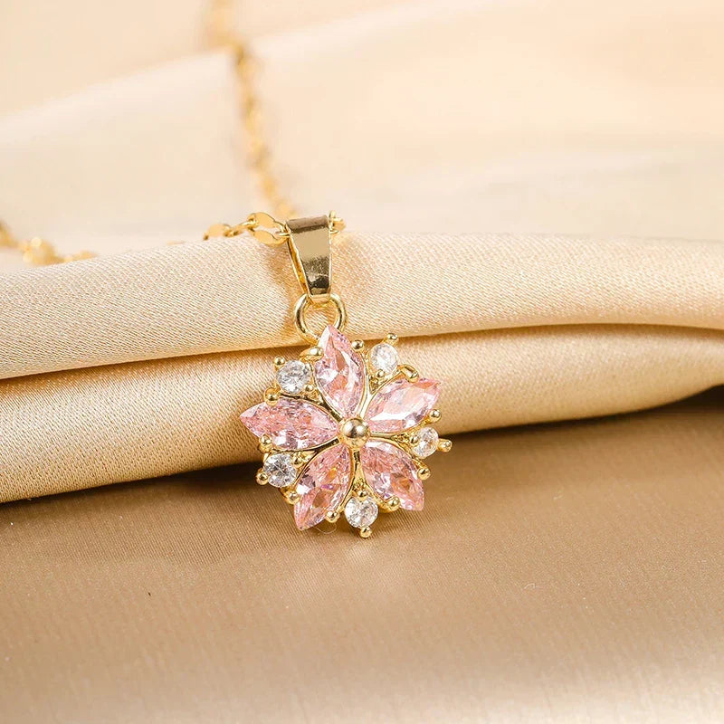 Liora Halsband med Rosa Blomhänge