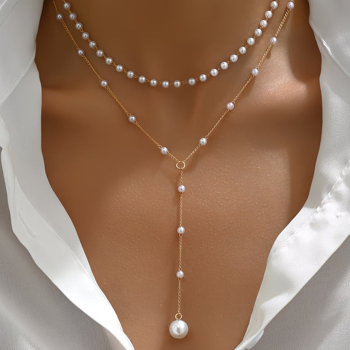Pärlhalsband med hänge