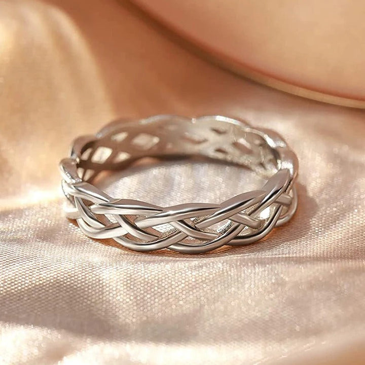 Flätad ring