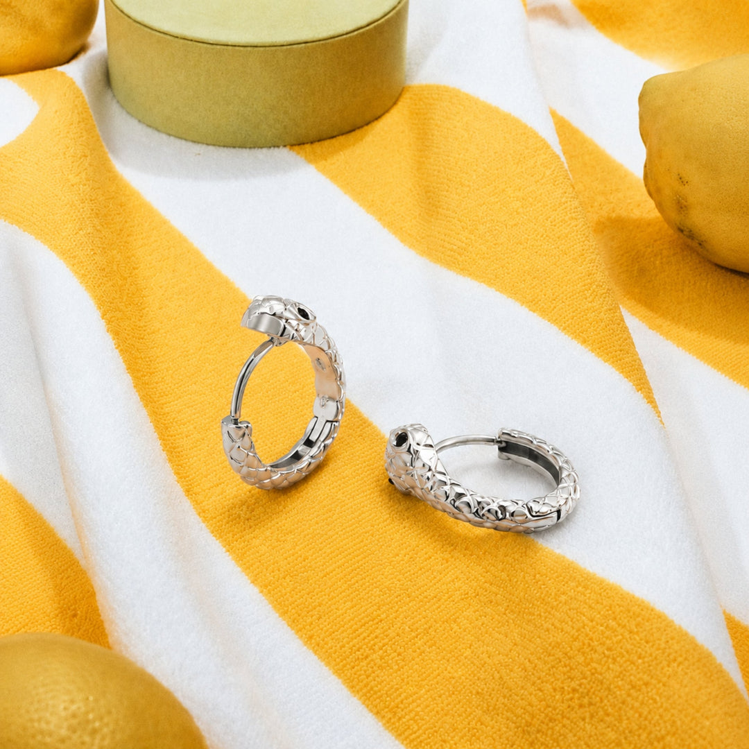 Ormformade Ringörhängen